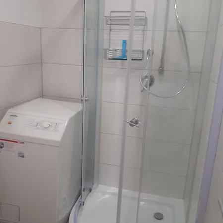 Modernes Businessapartement * بيتنهيم بيسنغين